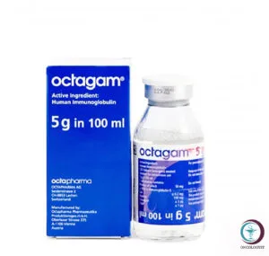 علبة كرتونية زرقاء وقارورة محلول تسريب وريدي لدواء اوكتاجام 5 g Octagam المتاحة للشحن الطبي الموثوق من صيدلية اونكولوجيست في السعودية والرياض.