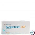علبة كرتونية بيضاء وقارورة حقن لدواء ساندوستاتين لار 20 mg Sandostatin LAR المتاحة للشحن الطبي الموثوق في السعودية والرياض.
