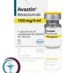 علبة كرتونية بيضاء وقارورة زجاجية بغطاء أصفر لدواء أفاستين 100 mg Avastin المتاحة للشحن الطبي الموثوق من صيدلية اونكولوجيست في السعودية والرياض.