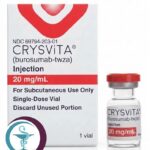 علبة كرتونية بيضاء بشريط أحمر وقارورة بغطاء أحمر لدواء كريسفيتا 20 mg Crysvita للشحن الطبي في السعودية والرياض.