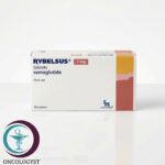 علبة كرتونية بيضاء وشريط بني فاتح لأقراص دواء ريبلسوس 7 mg Rybelsus من شركة نوفو نورديسك بعدد 30 قرصًا فمويًا للشحن في السعودية والرياض.